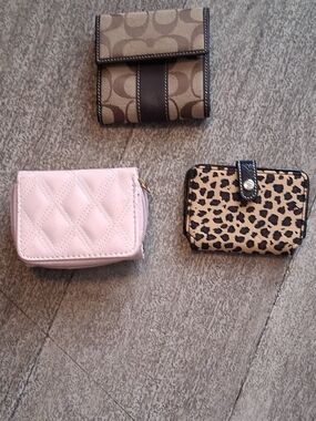 Coach Small Signature Wallet in Tan and Brown